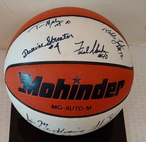 1993-94 MARQUETTE Mens Team Signed Autographed Basketball 12 Sigs Mcilvaine Key - Picture 1 of 3