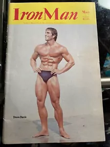 Iron Man Magazine May 1977 Mr. Universe Steve Davis - Schwarzenegger - Picture 1 of 3