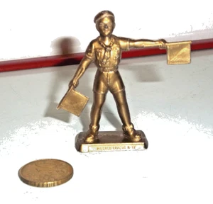 FIGURINE MOKAREX - CAFE MARTIN N° 12 - SCOUT FAISANT SIGNAUX - SCOUTISME - Imagen 1 de 2