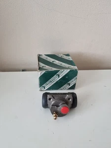 First Line Rear Wheel Brake Cylinder Fits Peugeot 206 1998- 306 1993-2002 - Picture 1 of 5