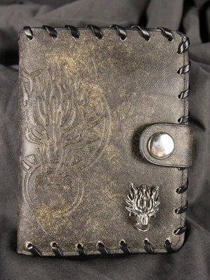 Коллекционный складной бумажник Final Fantasy 5 дюймов (черный) - новый в коробке - Изображение 1 из 4