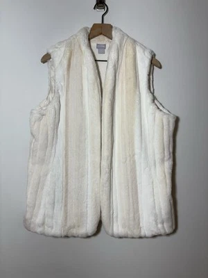 Женский жилет Chicos из искусственного меха цвета слоновой кости и серо-коричневый в полоску размер 2 - Изображение 1 из 4