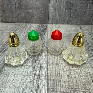VINTAGE DIAMOND CUT GLASS SMALL SALT & PEPPER SHAKERS Art DECO LOT OF 2 SETS - Picture 1 of 9