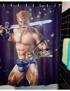 Lizenzierter JordenArts Lion O Thundercats Duschvorhang Superheld Gay Butch Fetisch - Bild 1 von 4