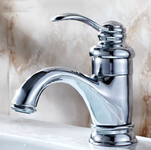 Grifo mezclador de lavabo de baño cromado pulido con orificio de una sola manija Qnf058 - Imagen 1 de 7