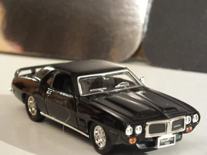 Yat Ming Road Signature 94238 Pontiac Firebird 1969 1/43 perfetta - Foto 1 di 2