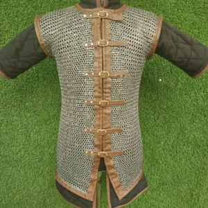 Camisa Chainmail sin mangas 9 mm plana remachada y lavadora, borde de cuero, San Valentín - Imagen 1 de 4