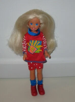 Barbie McDonald's Happy Meal Stacie Mattel, muñeca vestida solamente, 1993. Sin sombrero/caja Foto 1 de 4