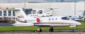 Gates Learjet 24D Business Jet aereo privato modello legno replica spedizione gratuita - Foto 1 di 1