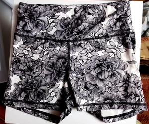 Junior/ Girls Black & White Floral Swim Shorts - Size Large - Picture 1 of 6