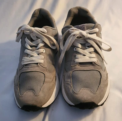  Avia Womens Retro Athletic Gray Sneakers Many Sizes Memory Foam Insole Sz 7.5 - Image 1 of 4