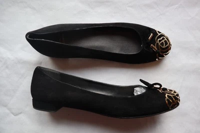 Black Suede STUART WEITZMAN Flats w/ Decorative Floral Gold Metal Toe Cap 10 N - Image 1 of 4