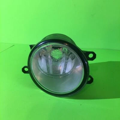 Faro antiniebla halógeno lado derecho OEM A045715 2008-2014 Toyota Lexus LX 570 LX570 Foto 1 de 4