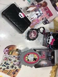 McDonalds Happy Meal Toys Monster High LOT of 5 Mirror Purse Bracelet Locket - Picture 1 of 6