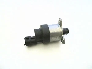 NEW GENUINE Pressure Control Valve 0928400678 / 0928 400 678 - Picture 1 of 4