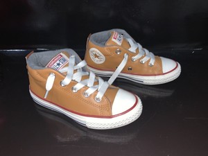 boys brown converse