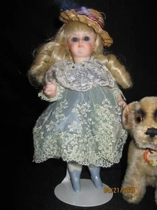 ANTIQUE REPRODUCTION ALL BISQUE DOLL - KESTNER WRESTLER STYLE - Picture 1 of 9