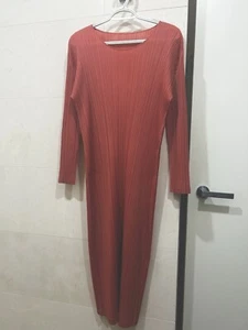 PLEATS PLEASE ISSEY MIYAKE Long sleeve apricot dress Size 3 - Picture 1 of 3