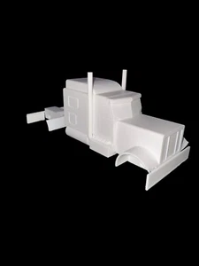 1/53 Scale Peterbilt 389 - Picture 1 of 3