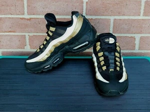 Nike AIR MAX 95 OG Running Shoes BLACK GOLD AT2865 002 Boys Men's Size 5 - Picture 1 of 9