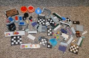 Five Nights at Freddy's McFarlane+HALO Mega Bloks+ ASSORTED PIECES Almost 2lbs - Picture 1 of 5