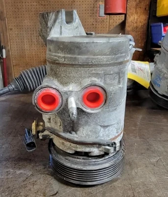 2007-2009 Suzuki Grand Vitara XL-7 A/C AC Compressor OEM - Image 1 of 2