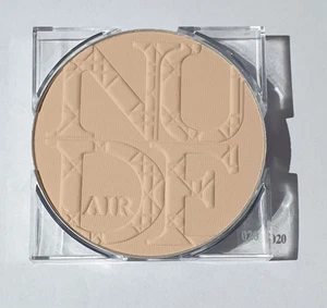 Dior Diorskin Nude Air Powder Nr. 020 Light Beige / 10 g - Bild 1 von 1