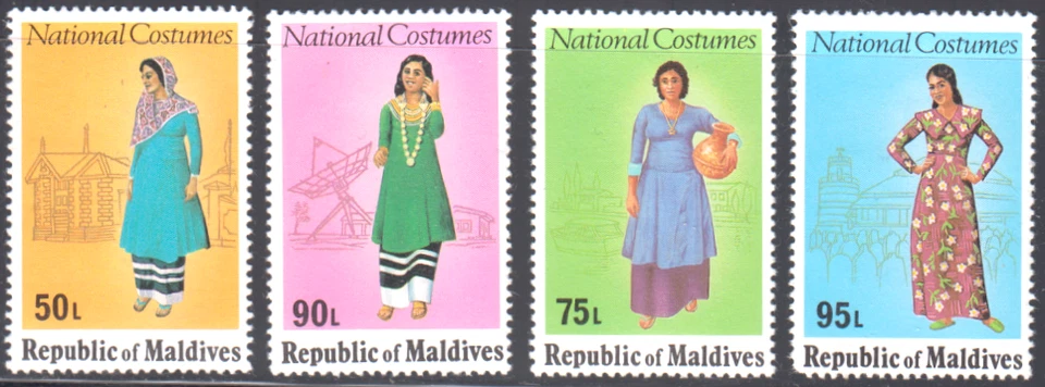 Maldives Stamps National Costumes/Women/Girls 1979 4v VF Mint Never Hinged - Image 1 of 1
