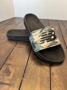 New Balance Herren Camouflage Pantoletten Sandalen Größe 9 – leichte bequeme Slipper - Bild 1 von 6