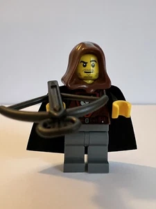 LEGO® 10332 Minifigure Wolfpack Bandit Crook Thief Cape Hood cas585-Brand New - Picture 1 of 5