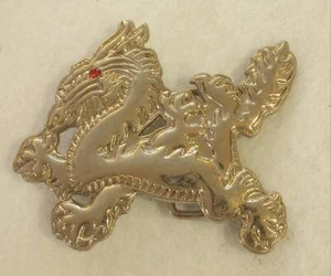 Dragon with Red Rhinestone Eye Belt Buckle Great Details Fits 1-1/4" Belt Unisex - Picture 1 of 3
