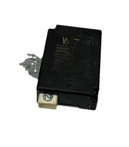 Toyota Corolla TPMS y control de puerta 2020 unidad módulo montaje OEM 897A002020 - Imagen 1 de 5