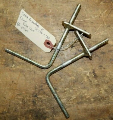 Рычаги клапана сброса Scag Freedom Z SFZ36-17KA (2 шт.) 451912 - Изображение 1 из 4