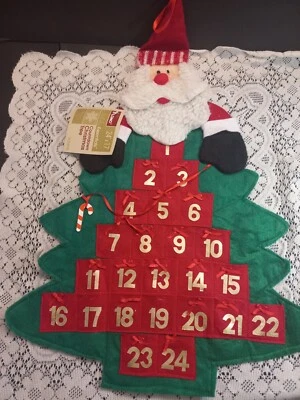 Felt Santa Countdown Christmas Tree/Advent Calendar 24×17" By Flomo Essentials  - Изображение 1 из 4