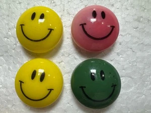 4 Vintage Smiley Face Fridge Magnets - Picture 1 of 4