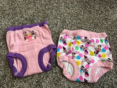 Pantalones de entrenamiento de algodón para niñas pequeñas Disney talla 2T 2 nuevos sin paquete Foto 1 de 4