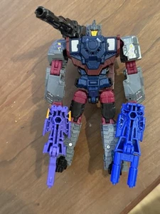 Transformers Titans Return QUAKE Generations con Legacy United Targetmasters - Imagen 1 de 4