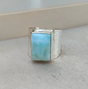 Anello Larimar naturale ~ anello in argento sterling 925 ~ anello martellato ~ promessa tutte le misure - Foto 1 di 10