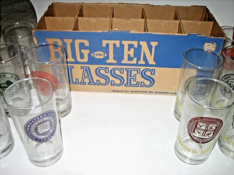 10 VTG MARATHON OIL  BIG TEN COLLEGE FOOTBALL DRINKING GLASSES IN ORIGINAL BOX Cover