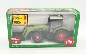 # Siku 3656 ,,Claas Traktor mit Frontlader,, Siku Farmer 1:32 ,,NEU in OVP,, - Bild 1 von 1