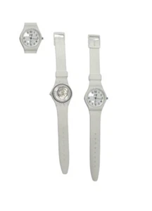 1 orologio bianco cassa 3,5cm detenuto carcere prigione trasparente dietro - Foto 1 di 2