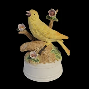 Vintage Porzellan Kanariengelber Vogel Eda Mann Figur Spieluhr - Bild 1 von 21