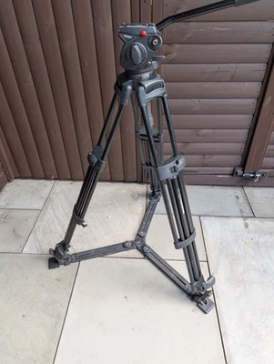 Manfrotto 525MVB Tripod with 501HDV Head and Spreader, Black - Image 1 of 4