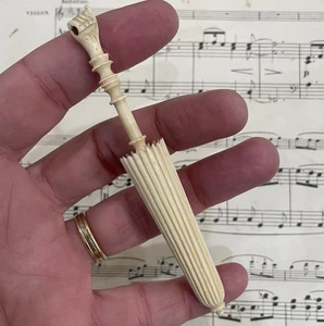 Antiguo estuche de aguja de hueso francés paraguas de mano c1880 - Imagen 1 de 6