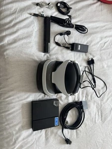 Sony PlayStation 4 VR Bundle Headset+Camera+Motion Controller+Games - Picture 1 of 8