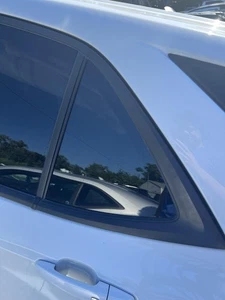 2018-24 CHEVY EQUINOX Left Drivers Side Quarter Glass/Window - Picture 1 of 2