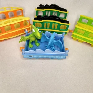 Learning Curve DINOSAUR TRAIN 4 Cars & 2 Figures PBS 2010 Jim Henson - Picture 1 of 6