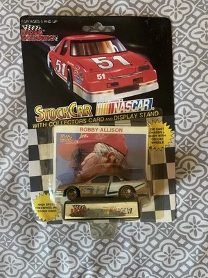 #12 Bobby Allison Racing Champions 1/64 (1991) - Image 1 of 2