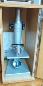 Schulmikroskop Hertel&Reuss, Kassel Nr. 73982  - monoculares Mikroskop in Kasten