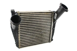 7L0145804A Original VW Touareg 7L Audi Q7 4L 5.0 / V10 TDI Ladeluftkühler rechts - Picture 1 of 9